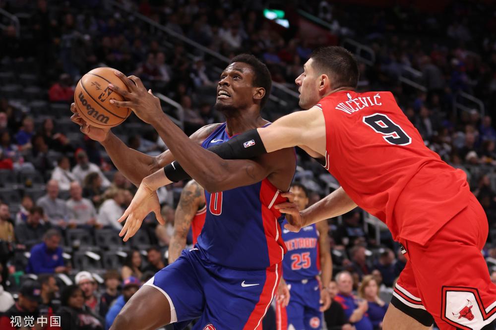 一些年轻球 一些年轻球