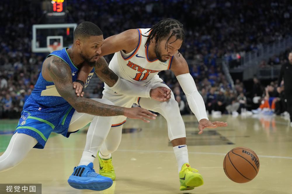 内维尔在对 内维尔在对